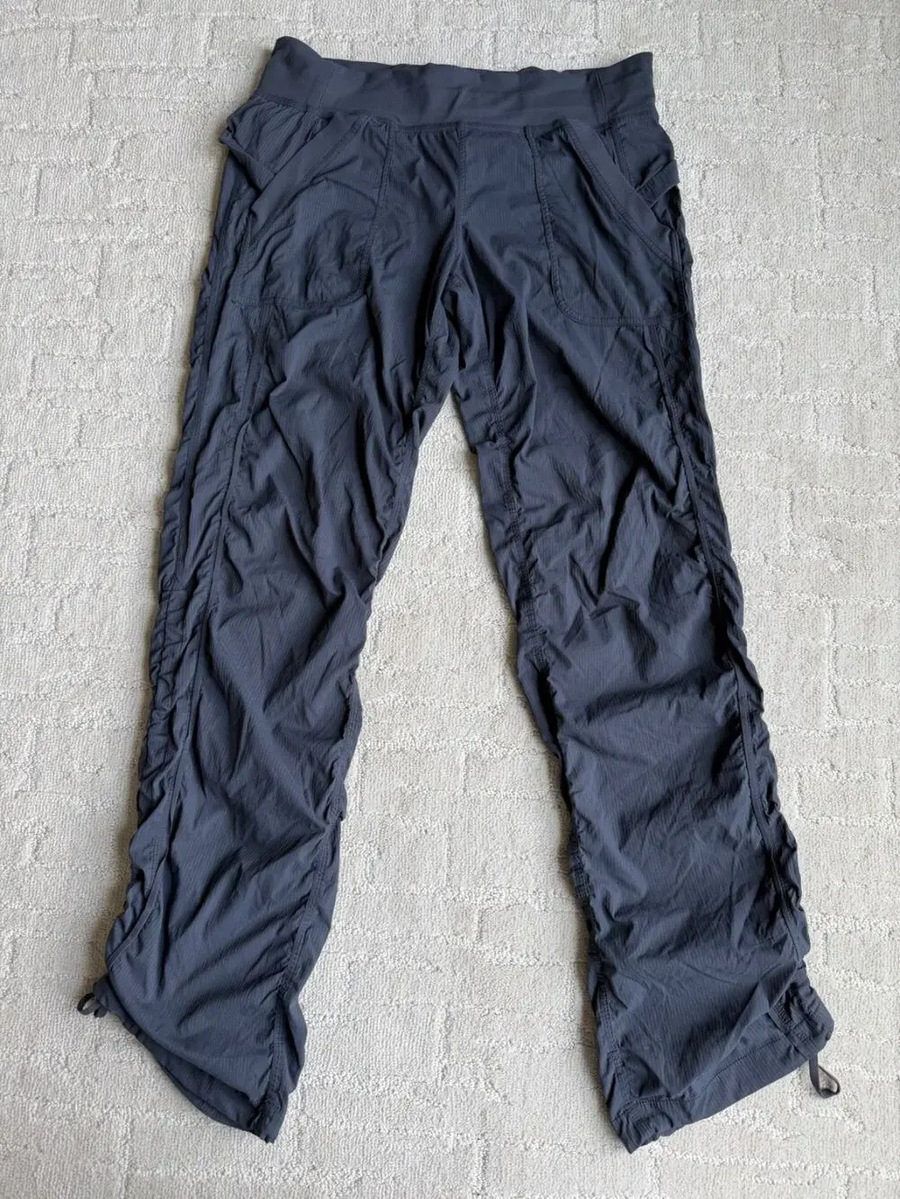 Lululemon Quick Step Pant Coal Cargo Dance Ruched Cinch Hem Casual